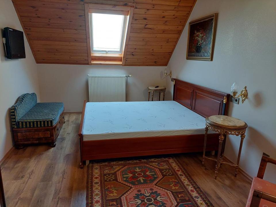 Ferienwohnung Gombos Apartman Hajdúszoboszló Exterior foto