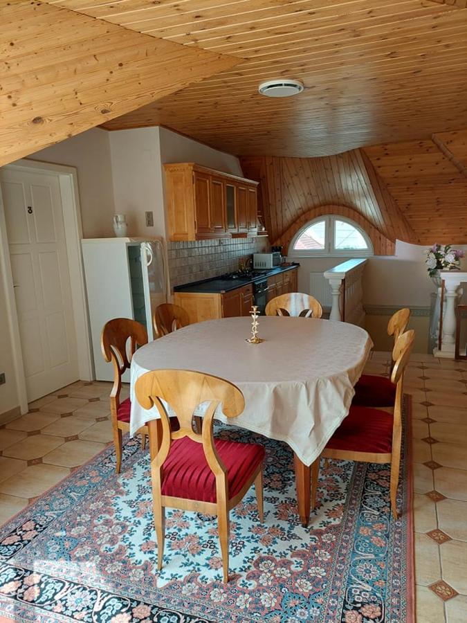 Ferienwohnung Gombos Apartman Hajdúszoboszló Exterior foto