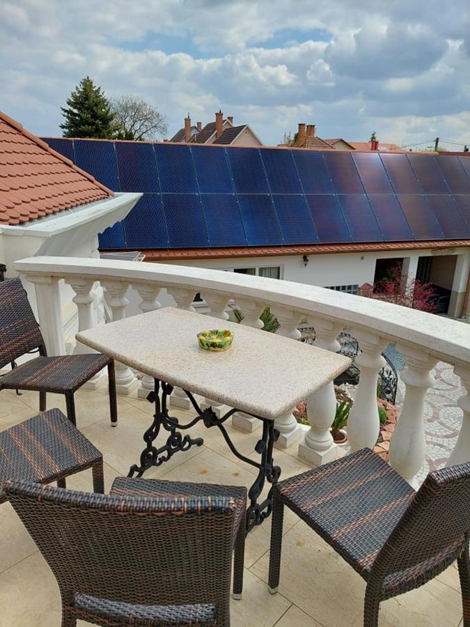 Ferienwohnung Gombos Apartman Hajdúszoboszló Exterior foto